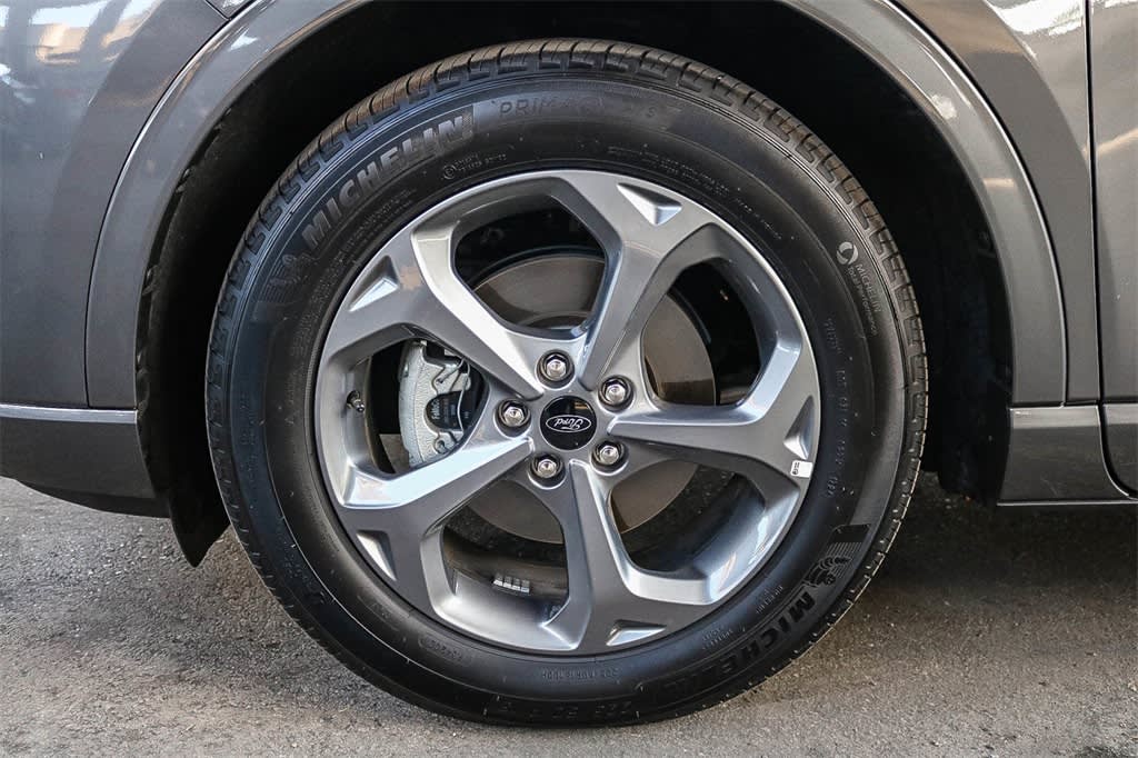 Thumbnail: 2024 Ford Escape - 22