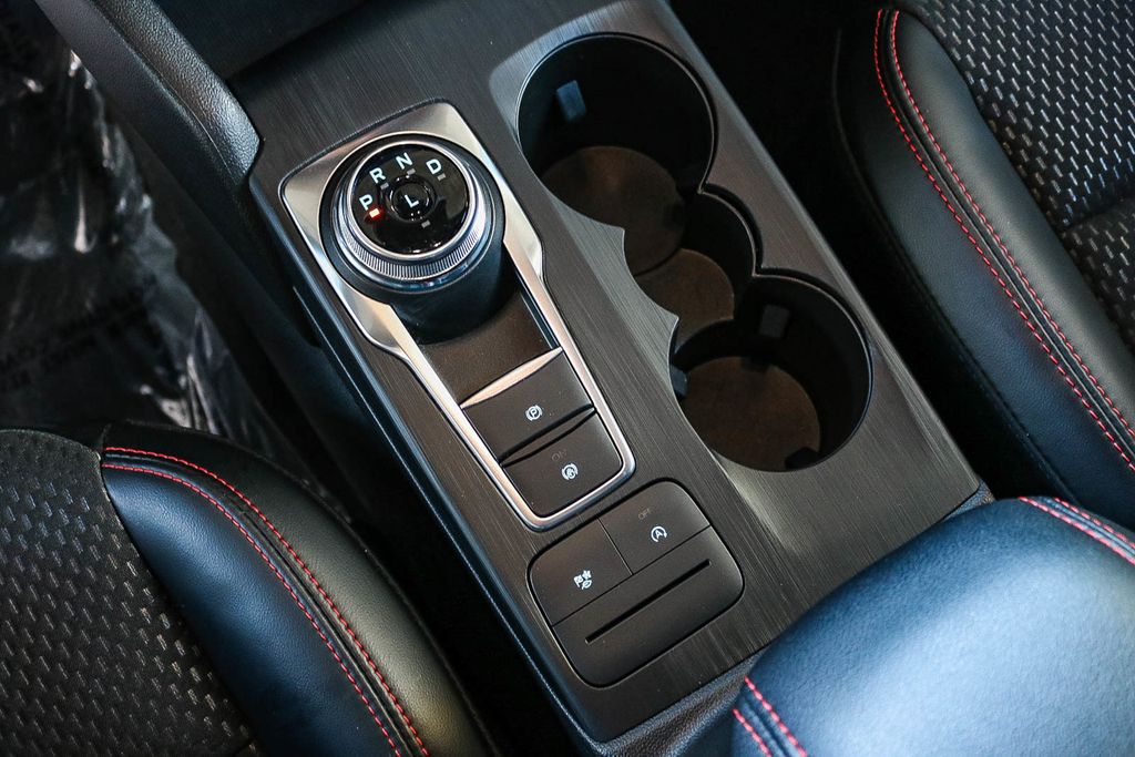 Thumbnail: 2024 Ford Escape - 14