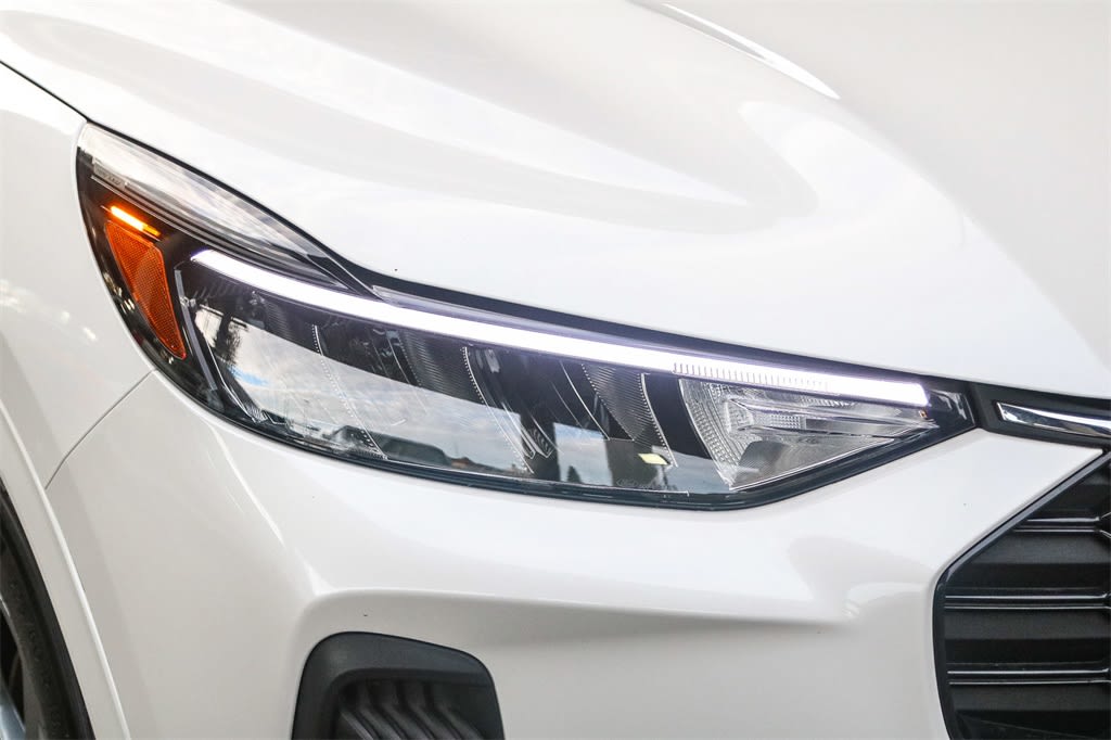 Thumbnail: 2024 Ford Escape - 17