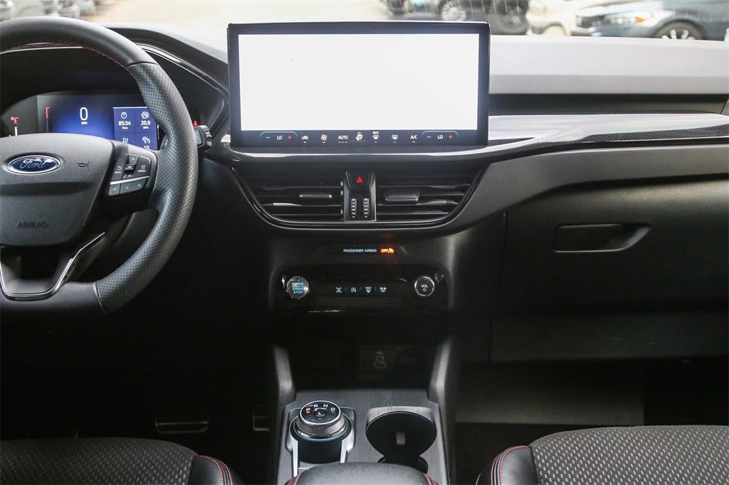 Thumbnail: 2024 Ford Escape - 8