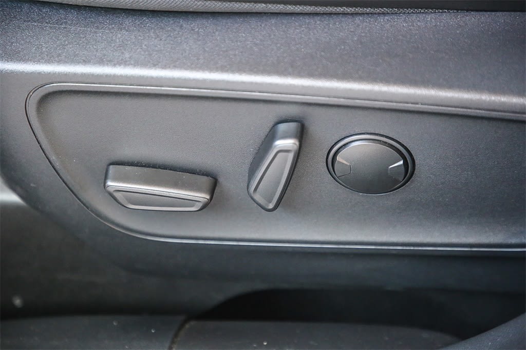 Thumbnail: 2024 Ford Escape - 24