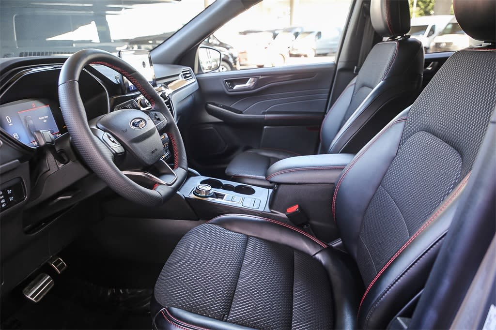 Thumbnail: 2024 Ford Escape - 11