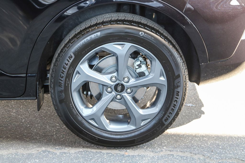 Thumbnail: 2024 Ford Escape - 23