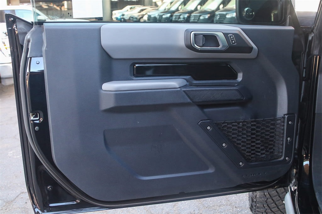 Thumbnail: 2023 Ford Bronco - 25