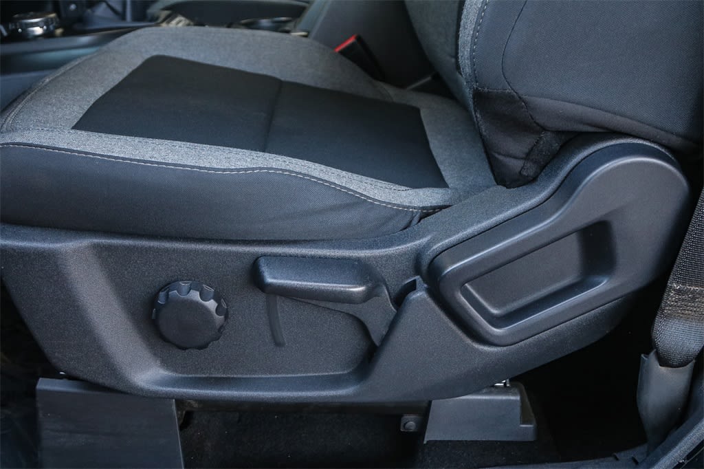 Thumbnail: 2023 Ford Bronco - 24