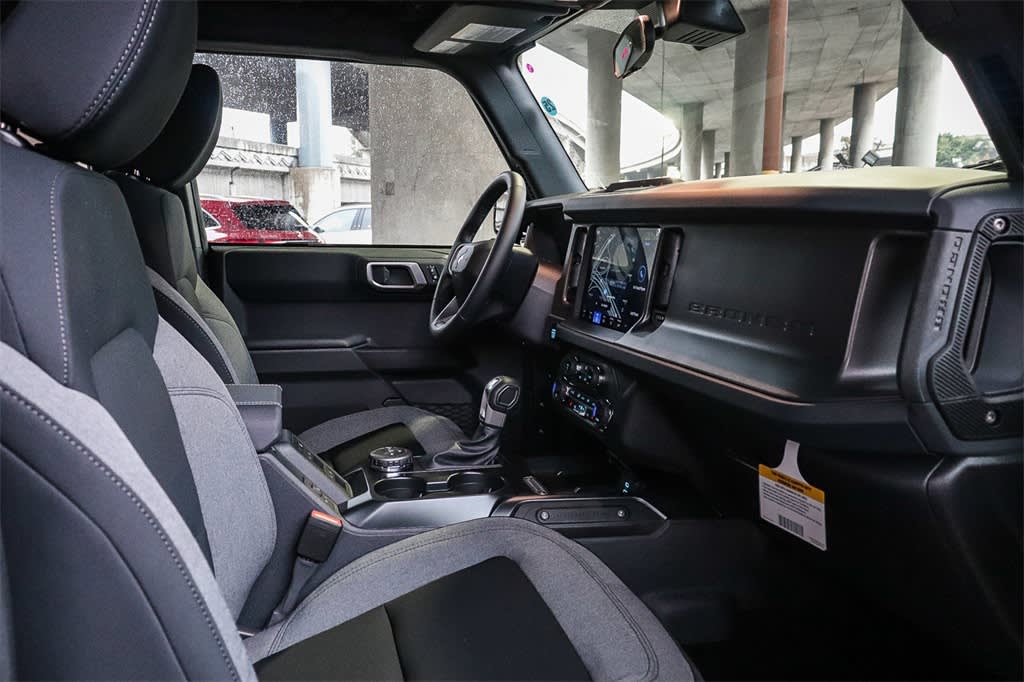 Thumbnail: 2025 Ford Bronco - 12