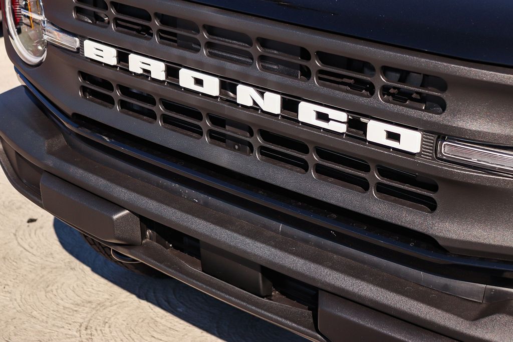 Thumbnail: 2026 Ford Bronco - 6