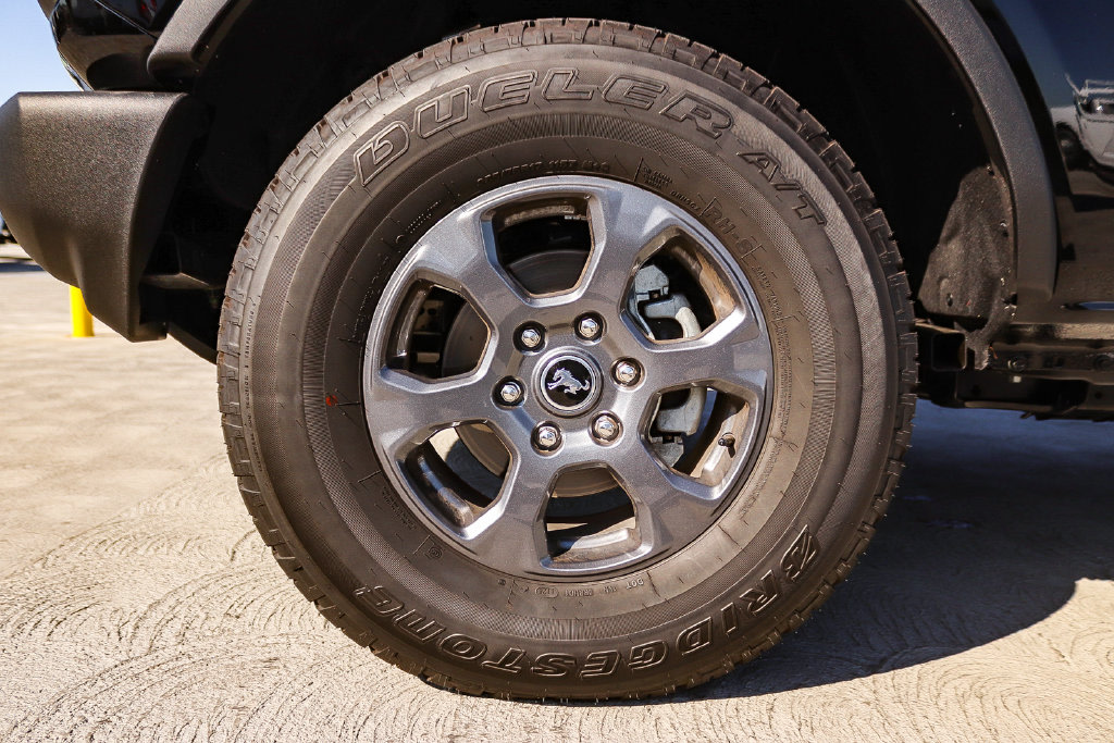 Thumbnail: 2026 Ford Bronco - 21