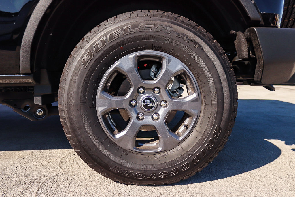 Thumbnail: 2026 Ford Bronco - 7