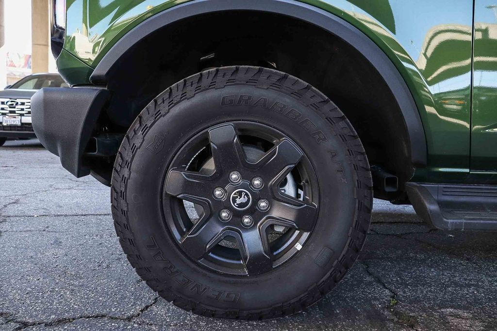 Thumbnail: 2025 Ford Bronco - 22