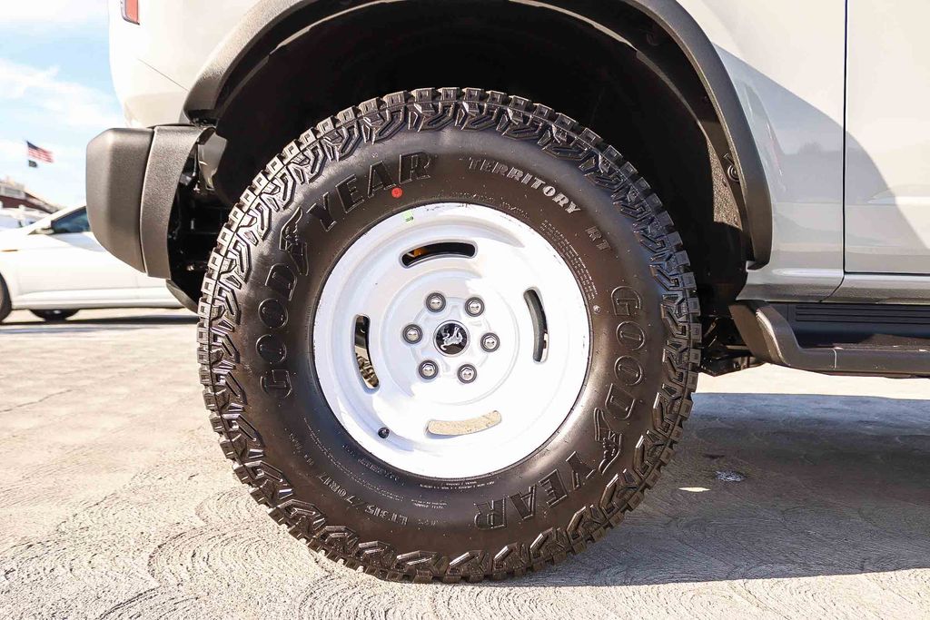 Thumbnail: 2026 Ford Bronco - 20
