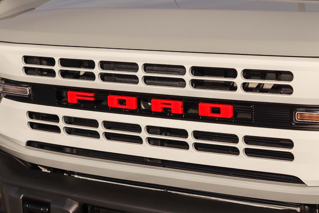 Thumbnail: 2026 Ford Bronco - 6