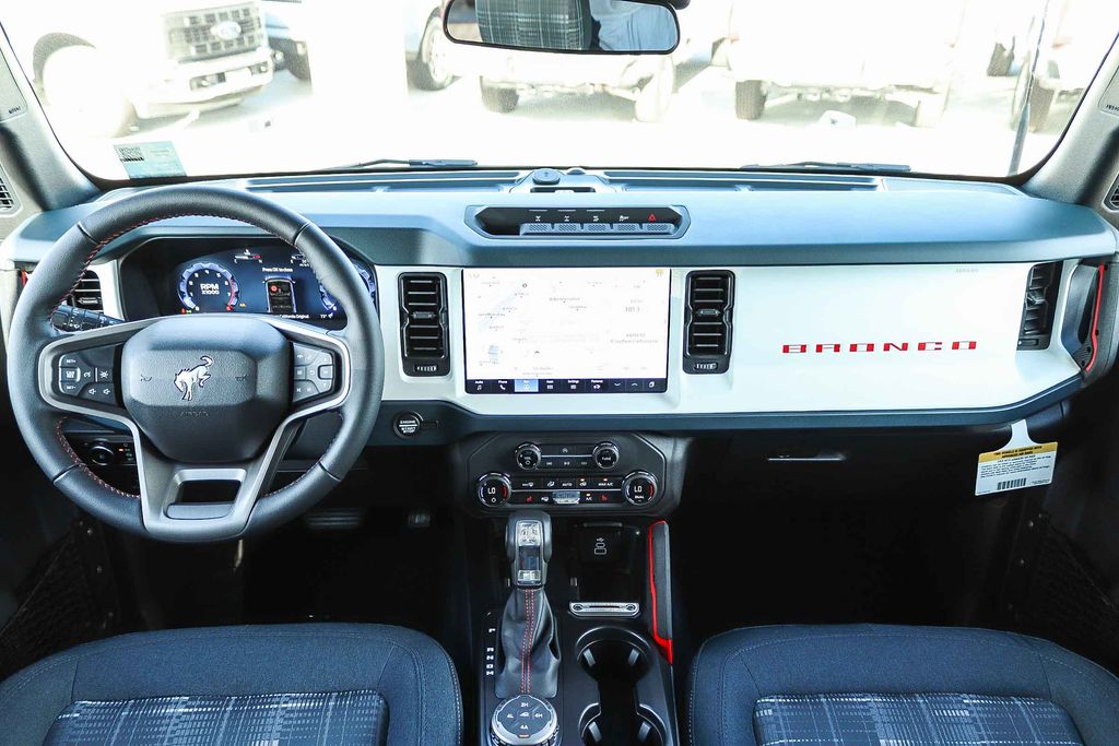 Thumbnail: 2026 Ford Bronco - 2