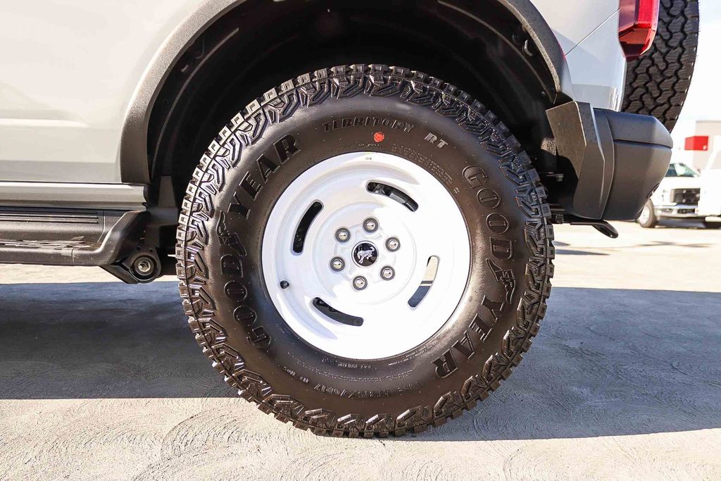 Thumbnail: 2026 Ford Bronco - 7