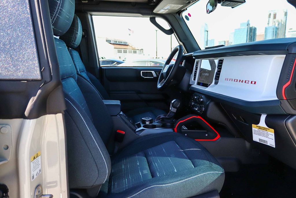 Thumbnail: 2026 Ford Bronco - 10