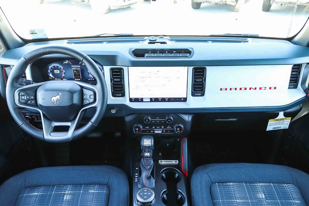 Thumbnail: 2026 Ford Bronco - 9