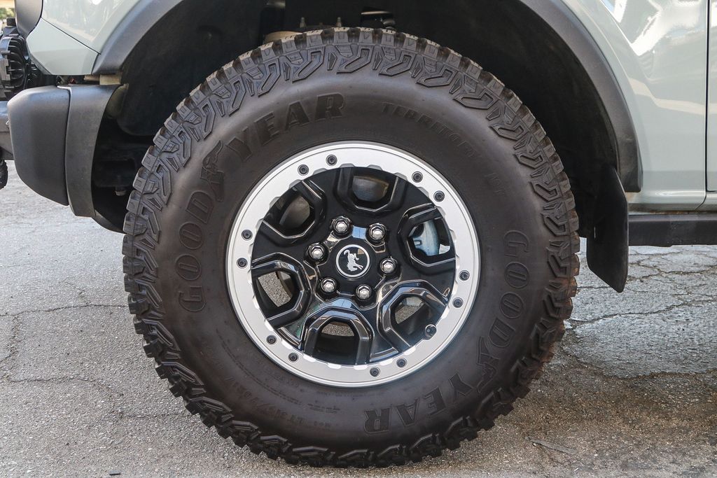 Thumbnail: 2022 Ford Bronco - 23