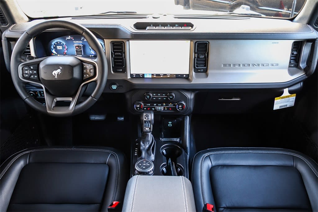 Thumbnail: 2025 Ford Bronco - 2