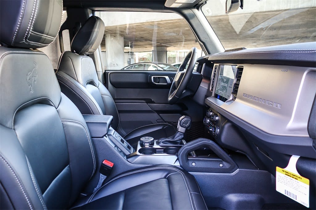 Thumbnail: 2025 Ford Bronco - 8