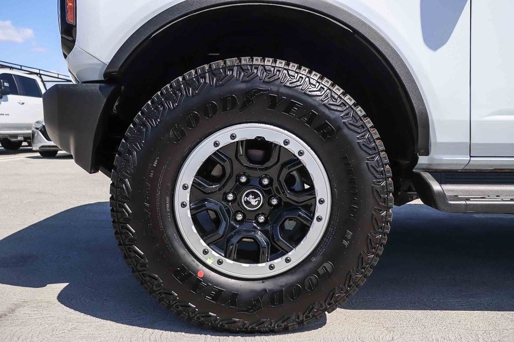Thumbnail: 2026 Ford Bronco - 21