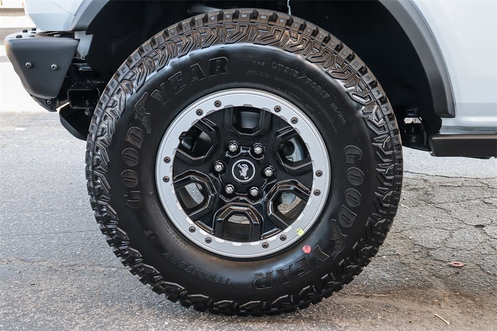 Thumbnail: 2025 Ford Bronco - 22