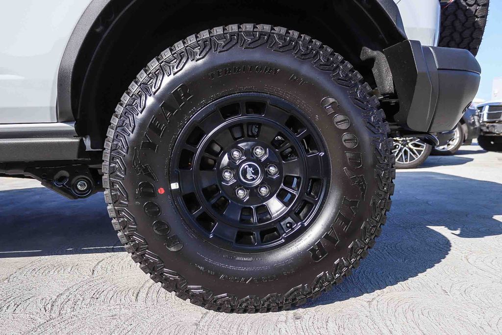 Thumbnail: 2026 Ford Bronco - 7