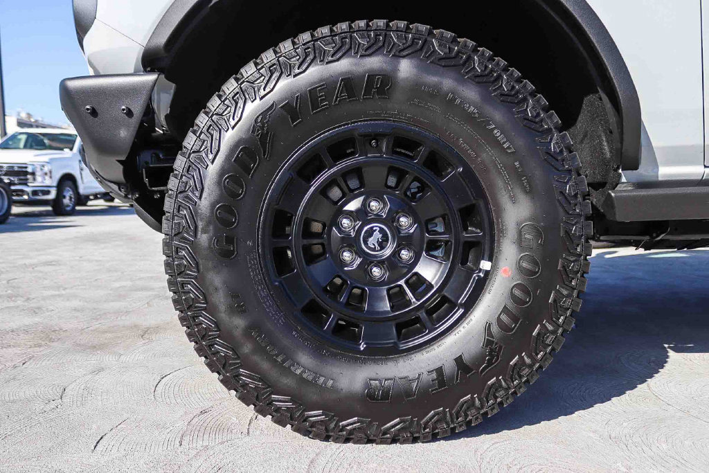 Thumbnail: 2026 Ford Bronco - 21