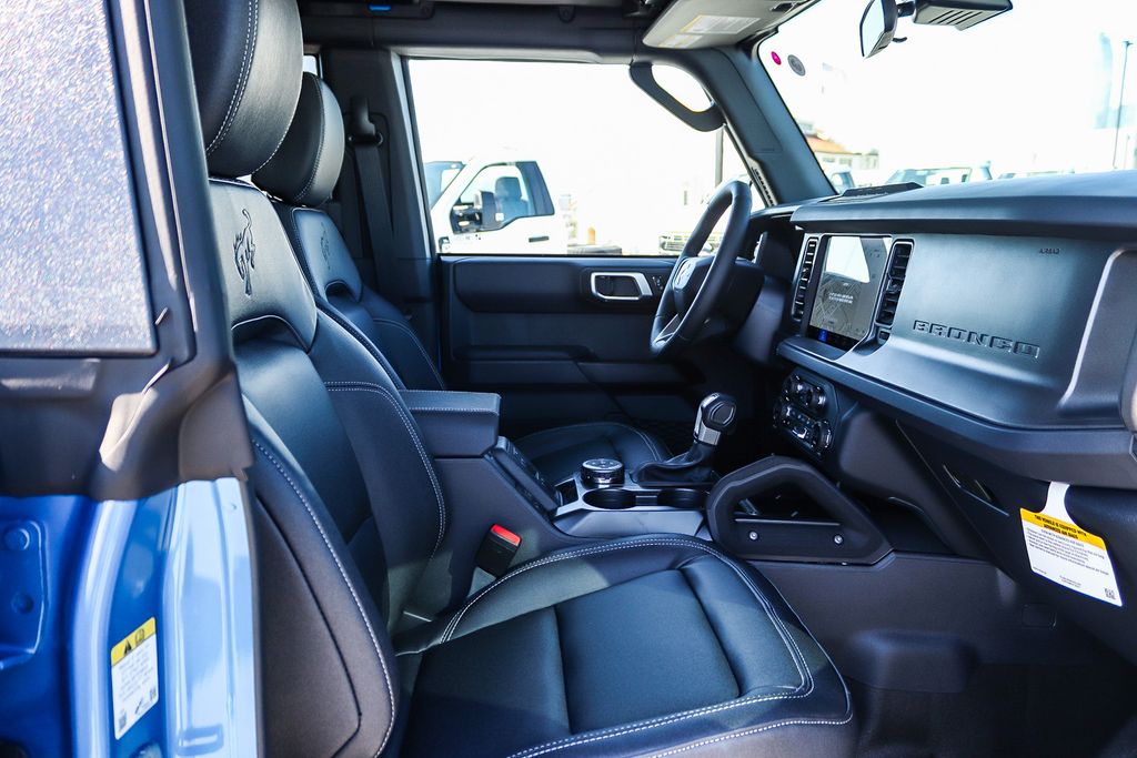 Thumbnail: 2026 Ford Bronco - 9