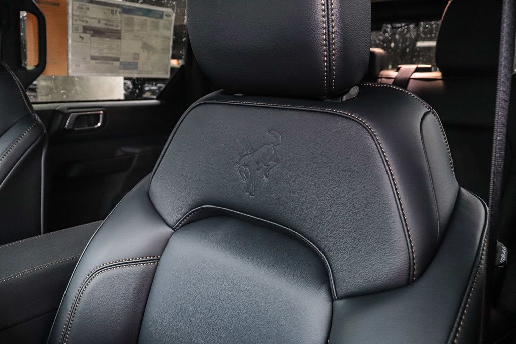 Thumbnail: 2025 Ford Bronco - 9