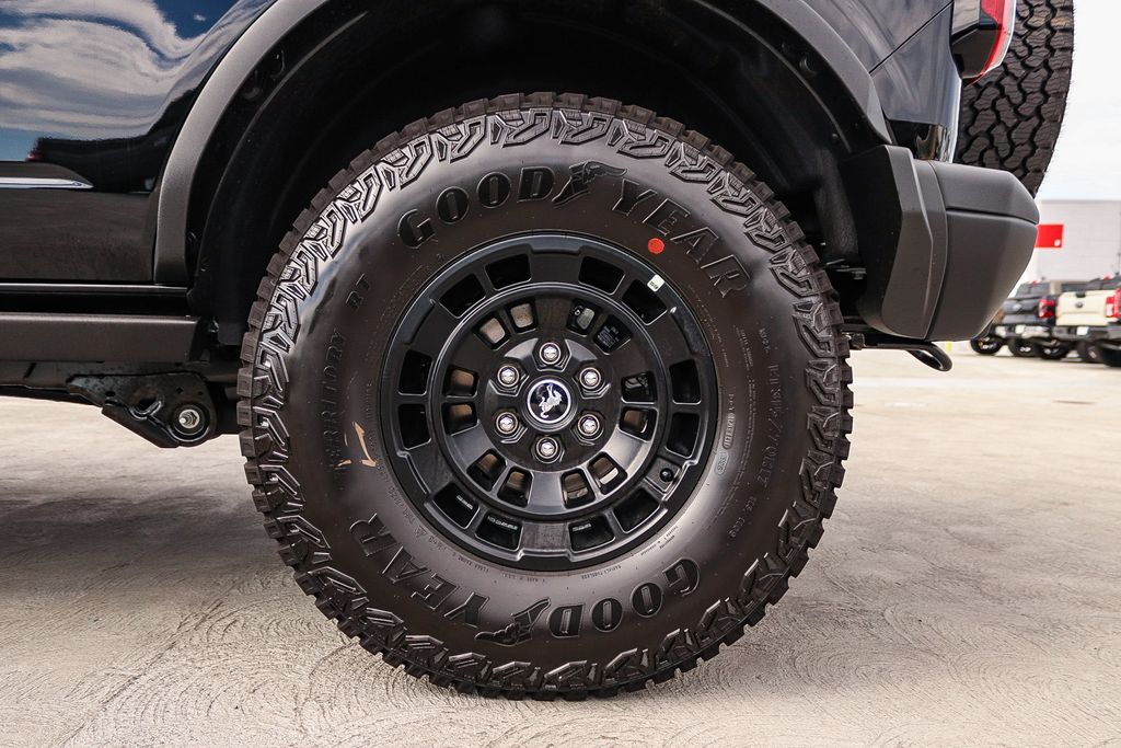 Thumbnail: 2026 Ford Bronco - 7