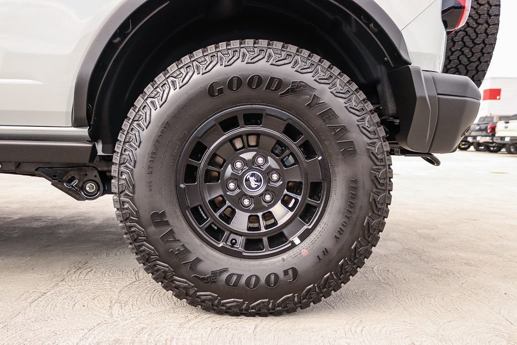 Thumbnail: 2026 Ford Bronco - 7