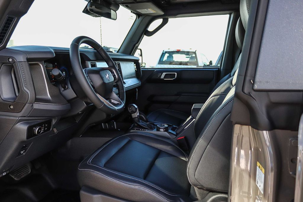 Thumbnail: 2026 Ford Bronco - 11