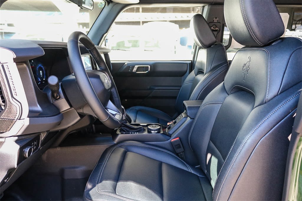 Thumbnail: 2025 Ford Bronco - 10