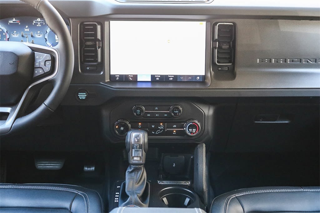 Thumbnail: 2025 Ford Bronco - 12