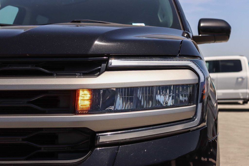 Thumbnail: 2023 Ford Expedition MAX - 19