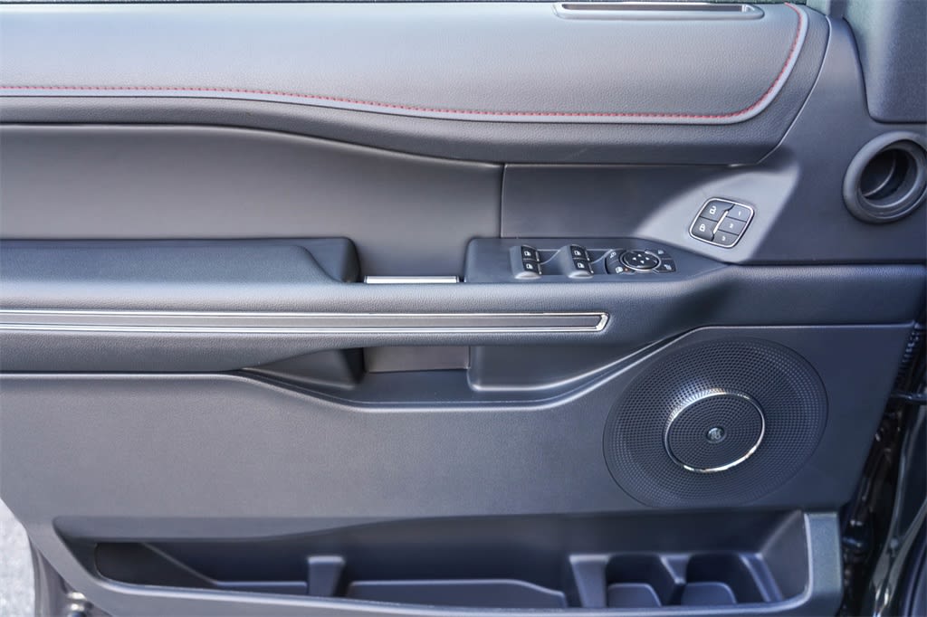 2024 Ford Expedition MAX Limited 24