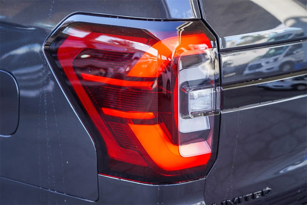 2024 Ford Expedition MAX Limited 19