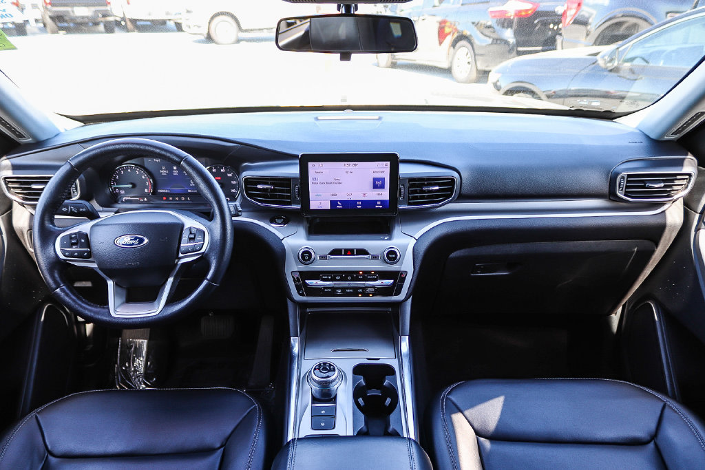 Thumbnail: 2022 Ford Explorer - 2