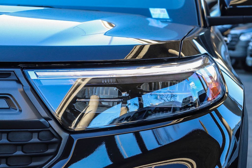 Thumbnail: 2023 Ford Explorer - 19