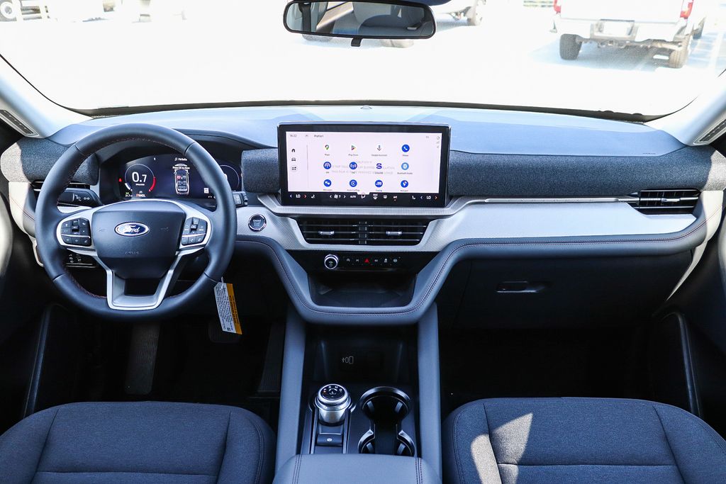 Thumbnail: 2026 Ford Explorer - 2