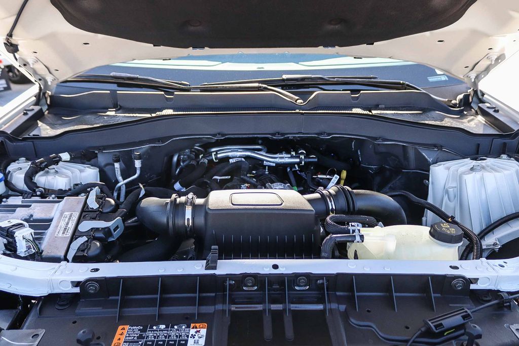 Thumbnail: 2026 Ford Explorer - 8