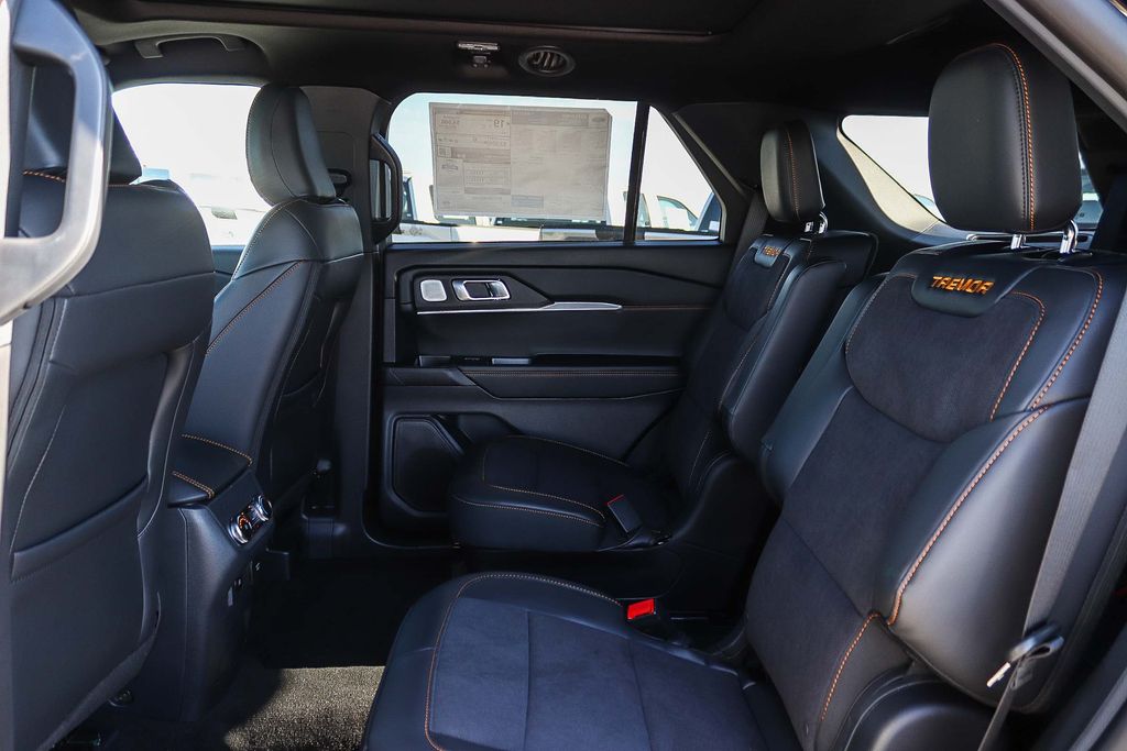 Thumbnail: 2026 Ford Explorer - 12