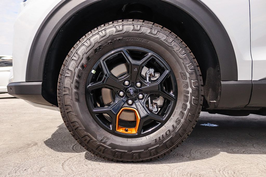 Thumbnail: 2026 Ford Explorer - 21