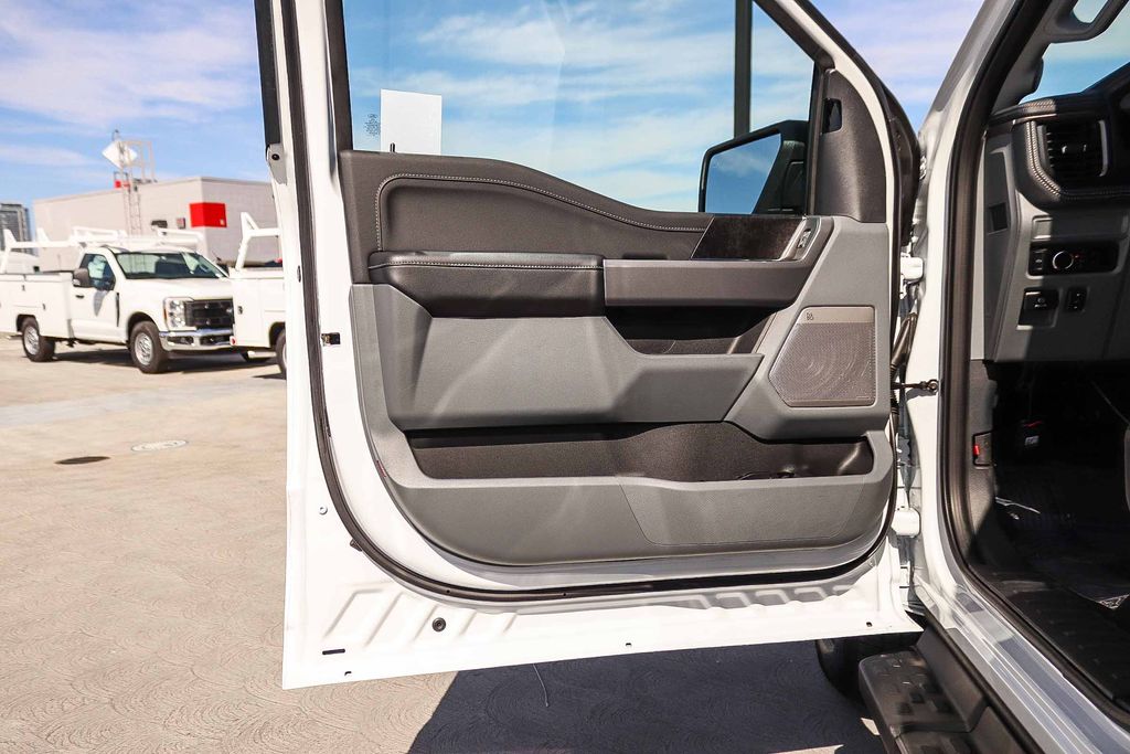 Thumbnail: 2025 Ford F-150 - 22