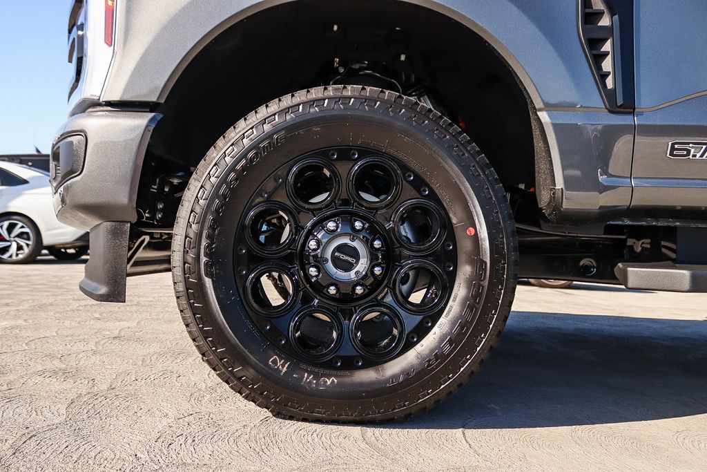 Thumbnail: 2026 Ford F-250 - 18