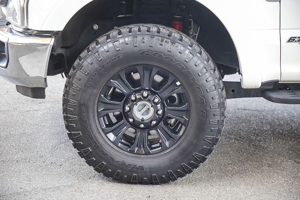 Thumbnail: 2022 Ford F-250 - 7