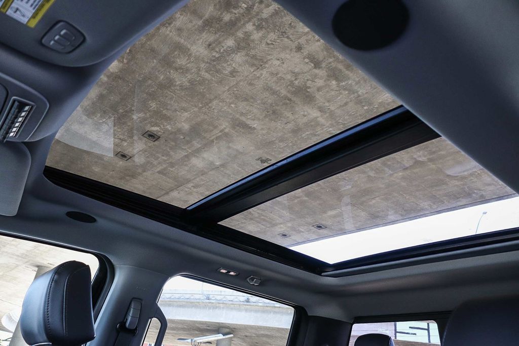 Thumbnail: 2025 Ford F-350 - 36