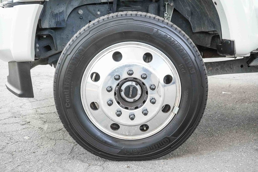 Thumbnail: 2021 Ford F-450 - 22