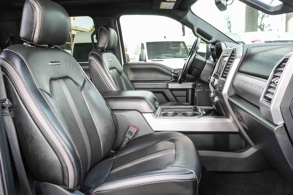 Thumbnail: 2021 Ford F-450 - 9