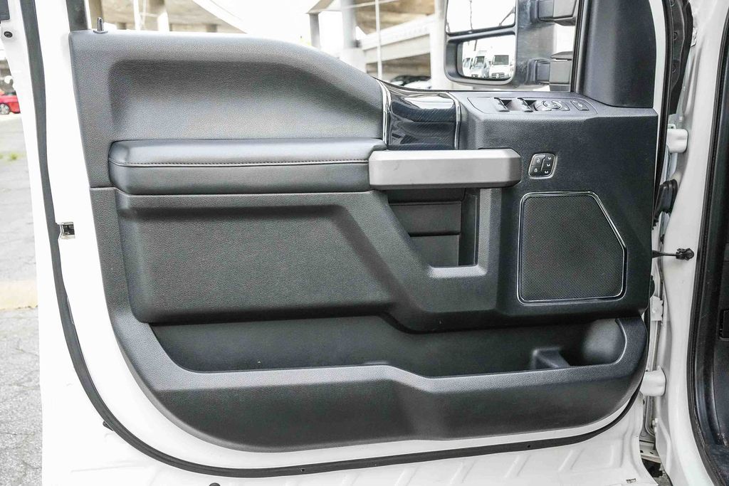 Thumbnail: 2021 Ford F-450 - 25